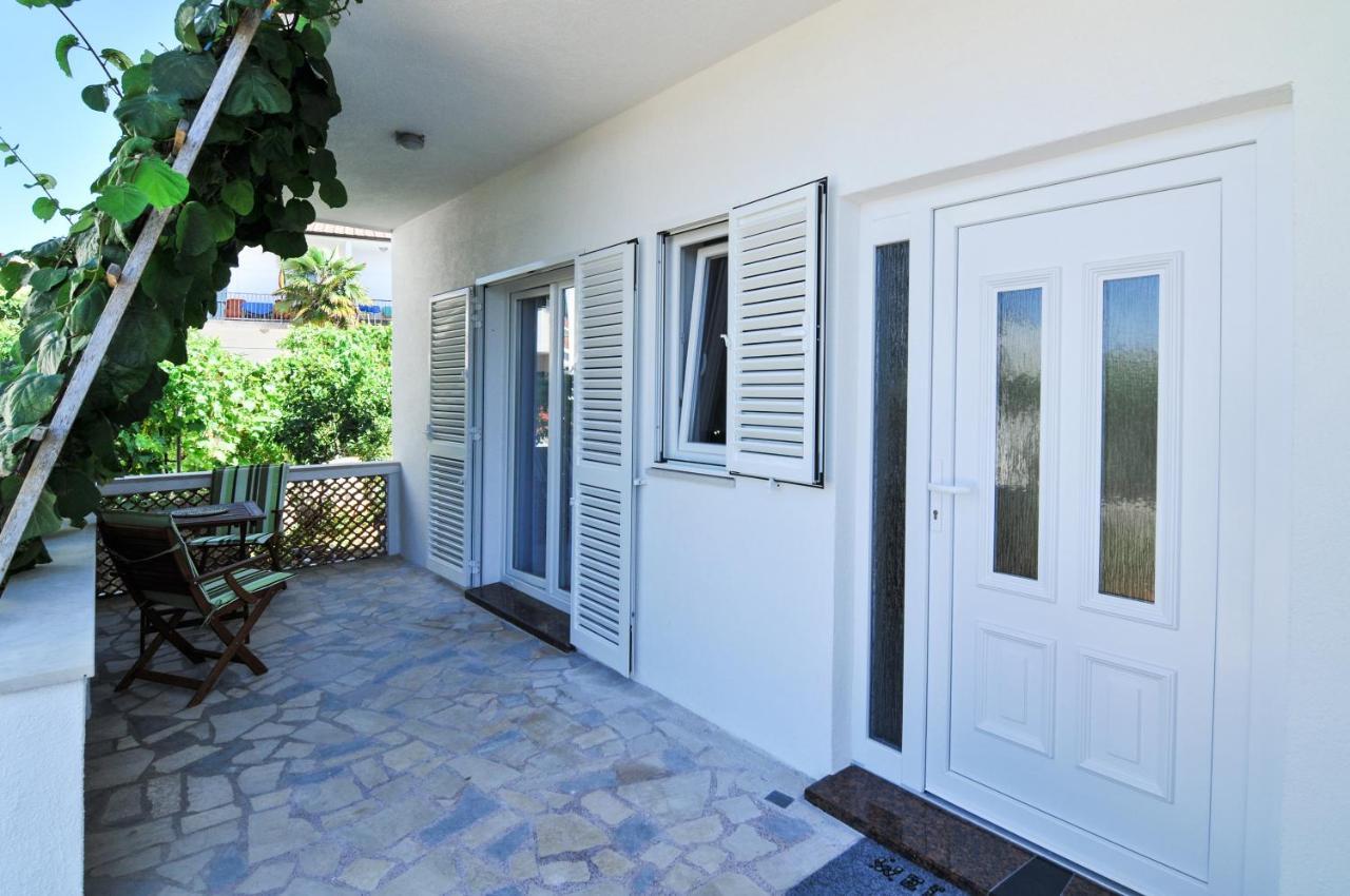 Apartments Kankul Кърк Екстериор снимка